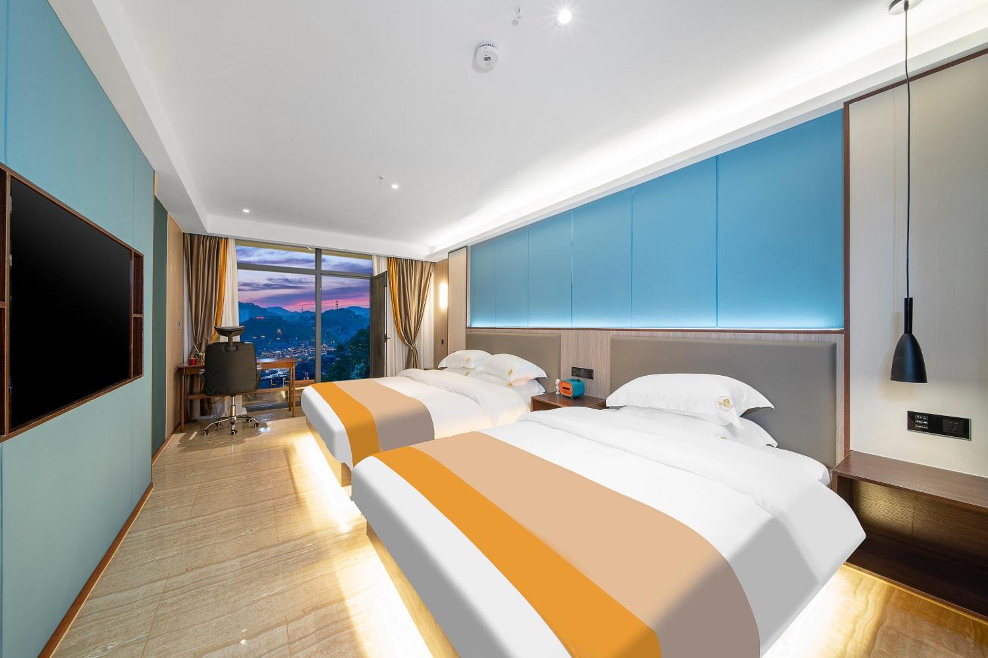 Phoenix Best River View B&B Fenghuang Exterior photo