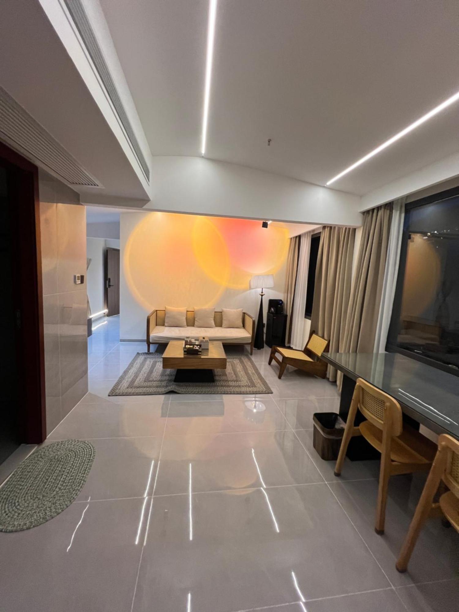 Phoenix Best River View B&B Fenghuang Exterior photo